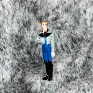 🍀5/10$ Miniature evil Hans prince villian Frozen winter Read